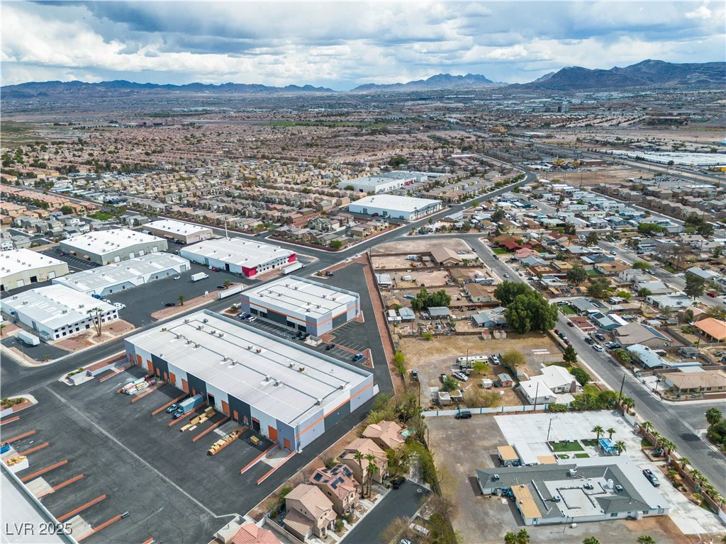 5050 Secret Rock, Las Vegas, NV 89122
