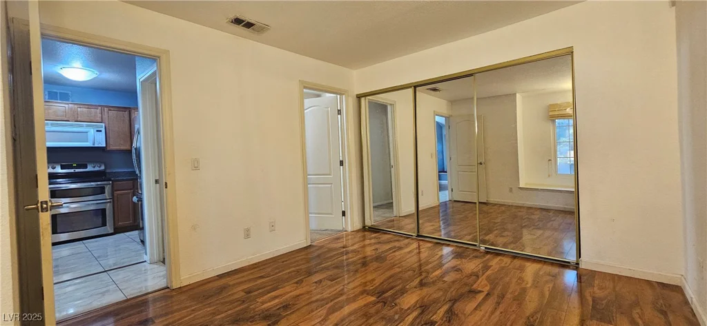 3145 Flamingo, Las Vegas, NV 89121