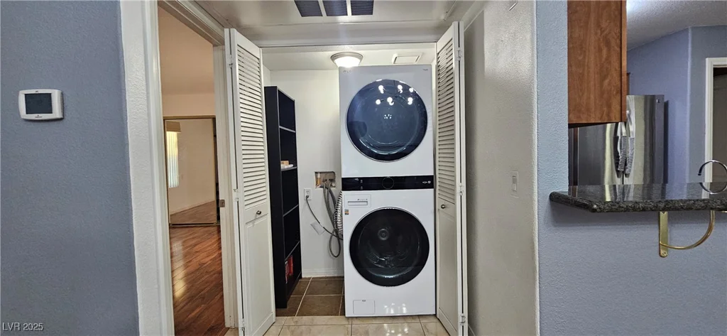 3145 Flamingo, Las Vegas, NV 89121