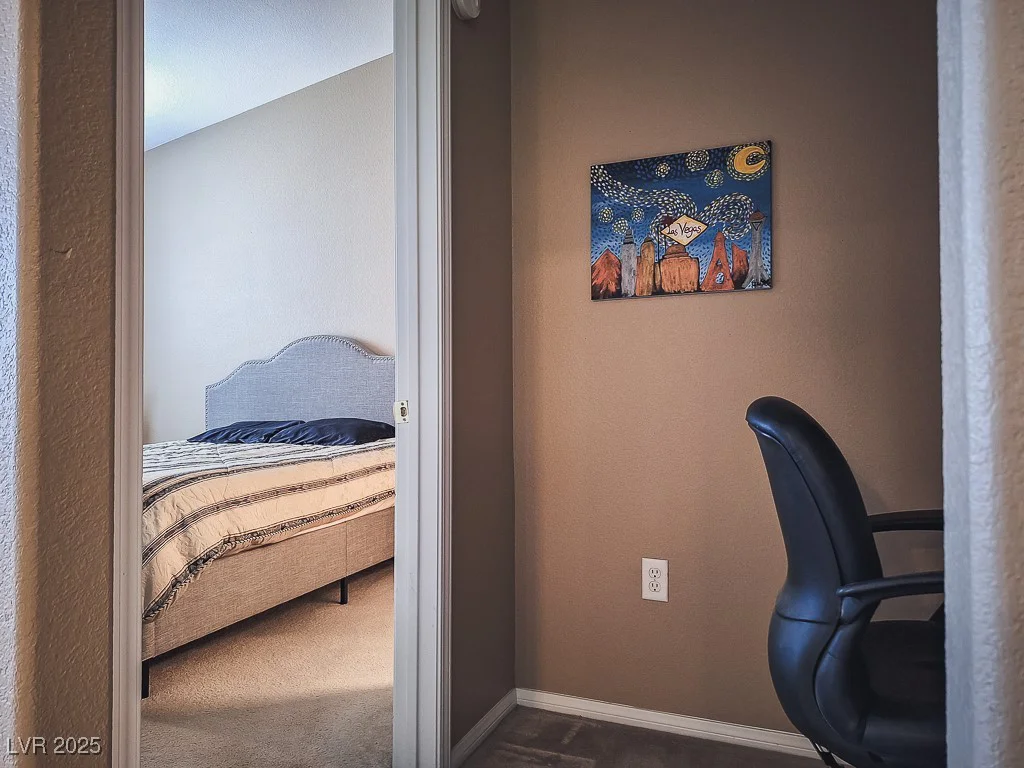 10001 Peace, Las Vegas, NV 89147