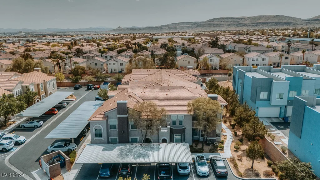 10001 Peace, Las Vegas, NV 89147