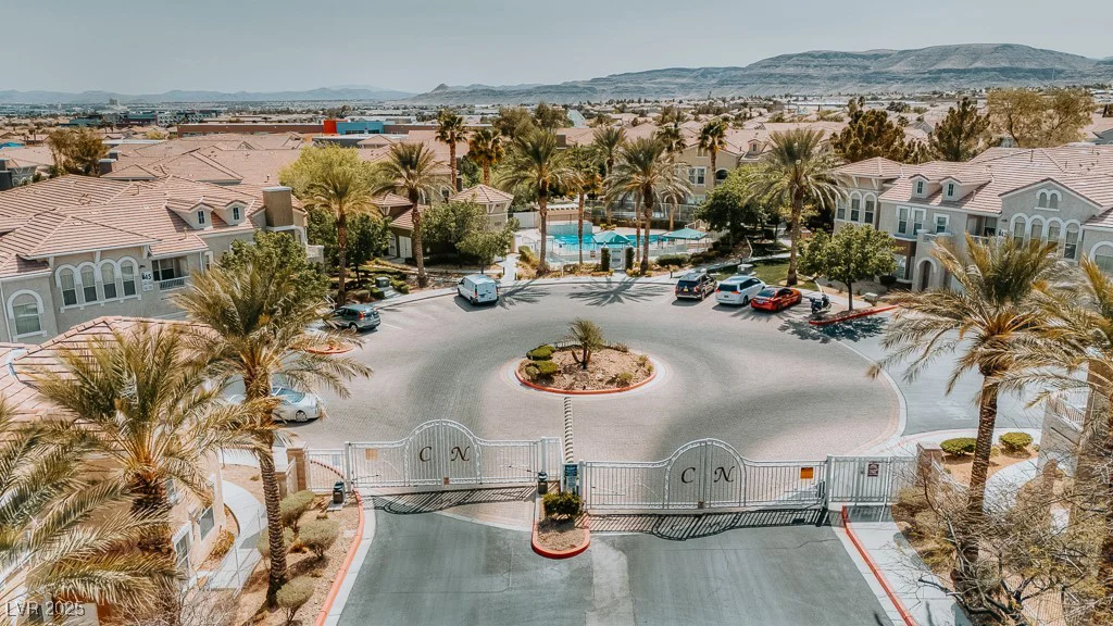10001 Peace, Las Vegas, NV 89147