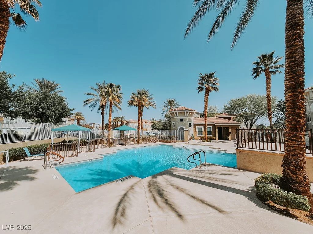 10001 Peace, Las Vegas, NV 89147