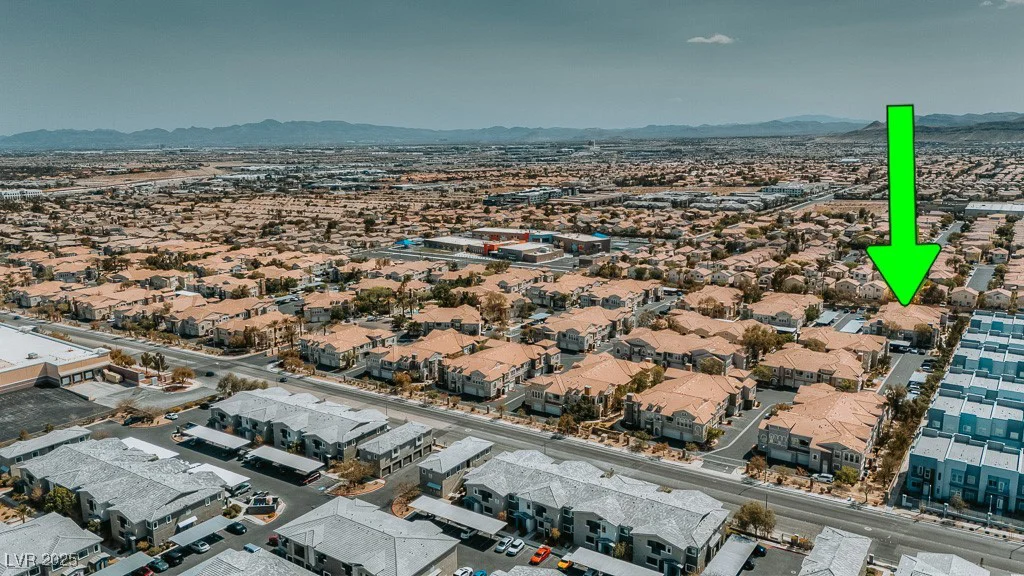 10001 Peace, Las Vegas, NV 89147
