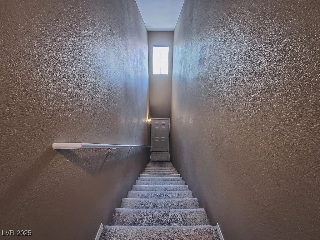 10001 Peace, Las Vegas, NV 89147