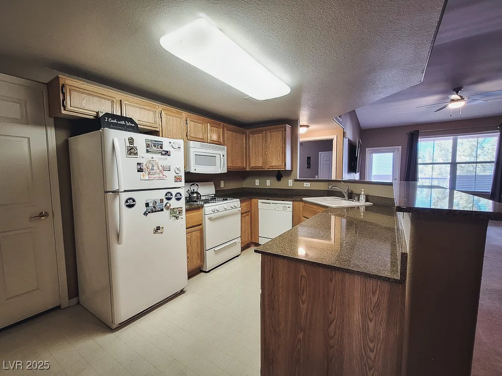 10001 Peace, Las Vegas, NV 89147