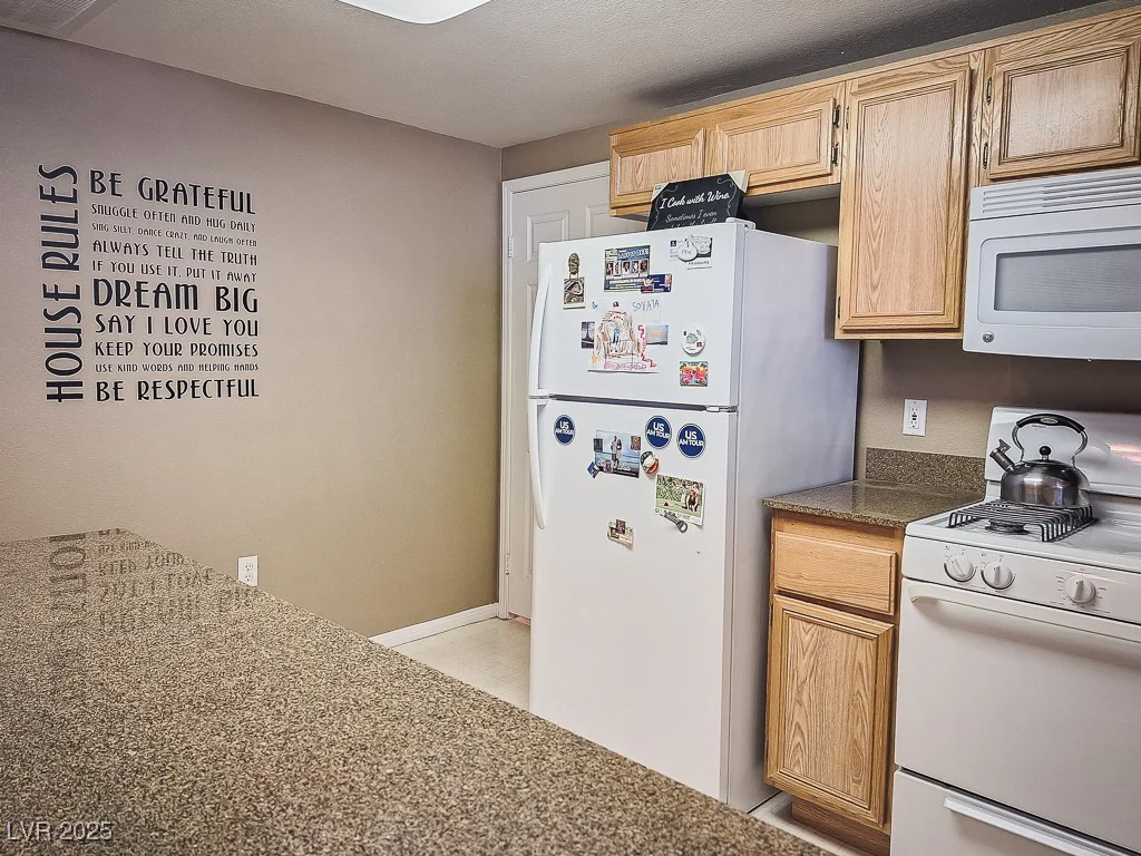 10001 Peace, Las Vegas, NV 89147