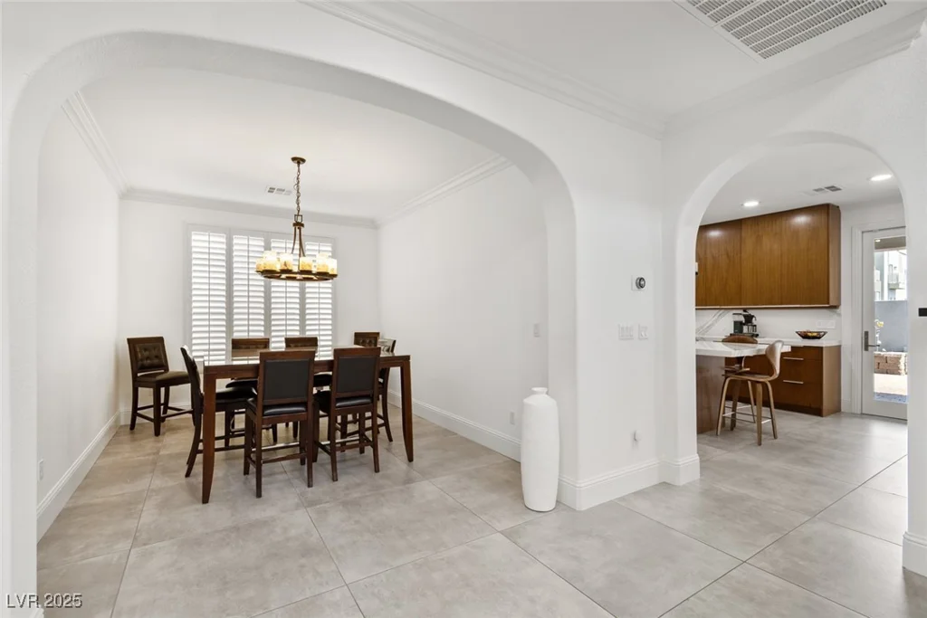 1136 Jamesbury, Las Vegas, NV 89135