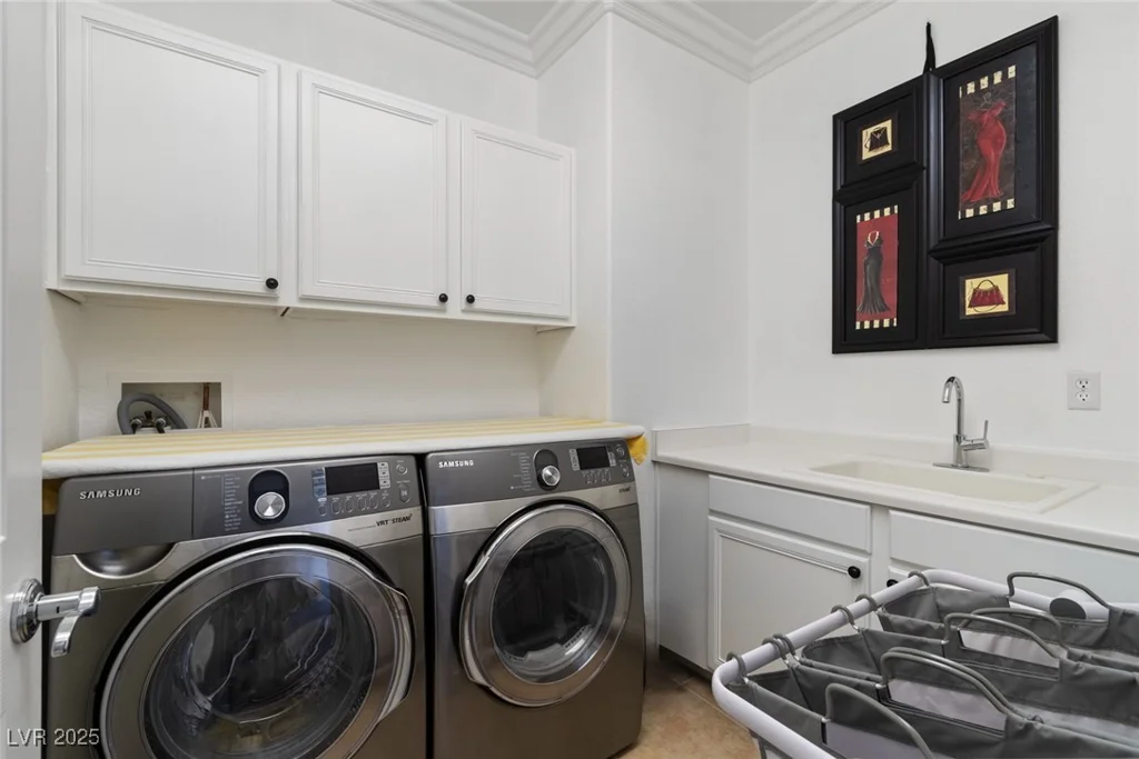 1136 Jamesbury, Las Vegas, NV 89135