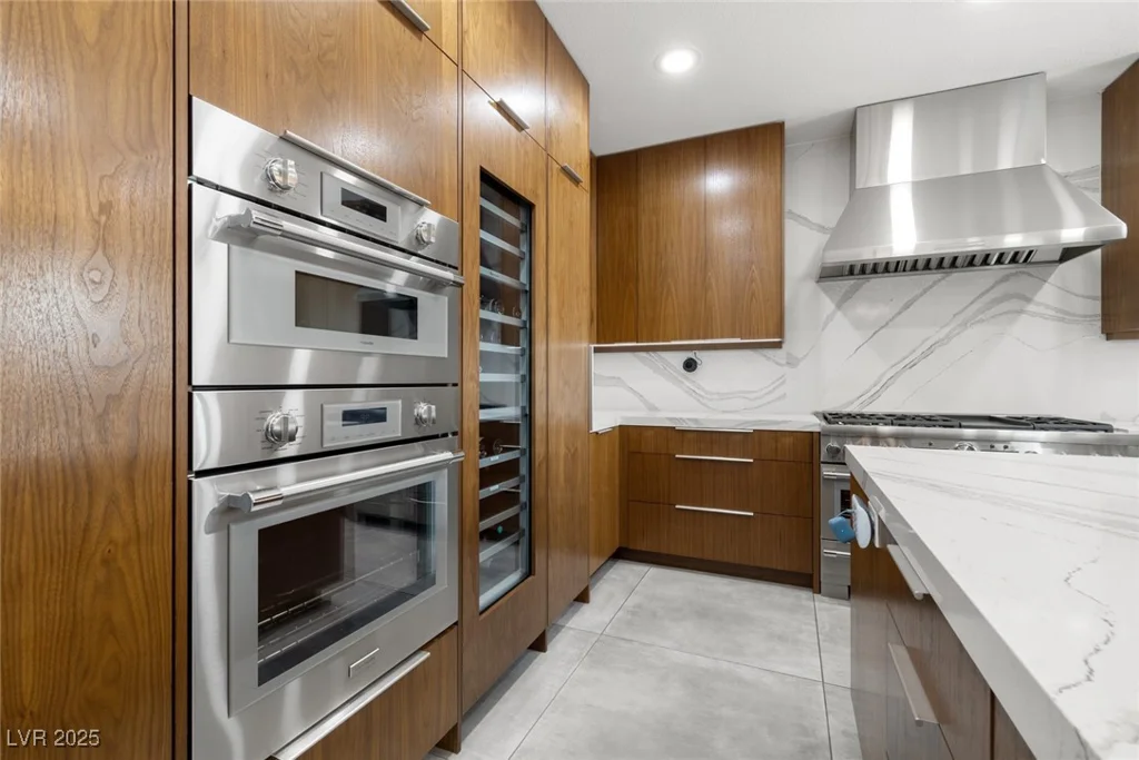 1136 Jamesbury, Las Vegas, NV 89135