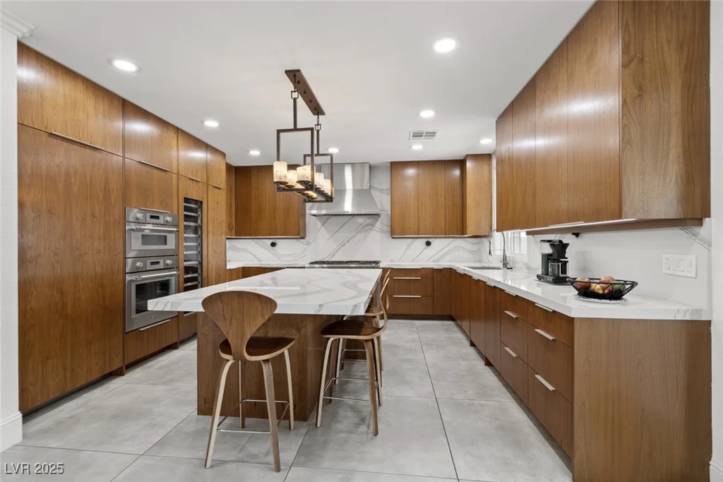 1136 Jamesbury, Las Vegas, NV 89135