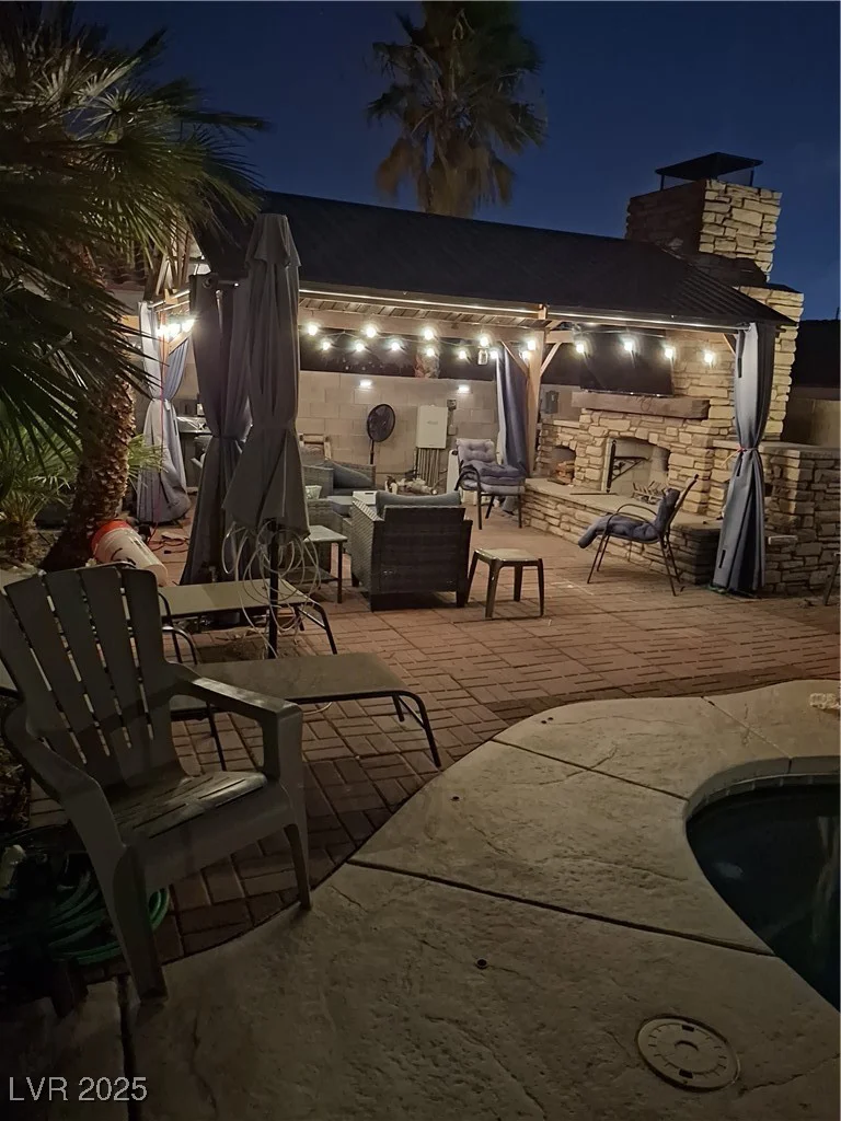 2750 Sandalwood, Henderson, NV 89074