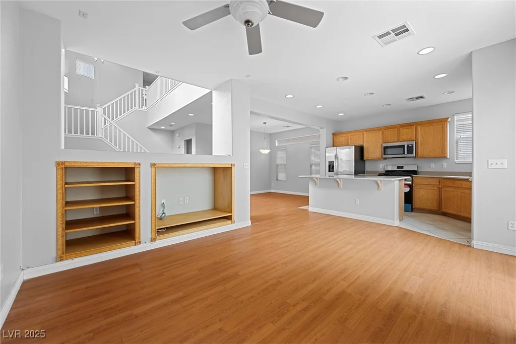 9107 Wine Cellar, Las Vegas, NV 89148