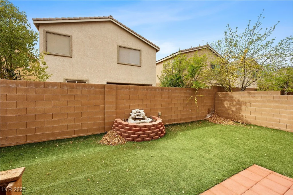 9107 Wine Cellar, Las Vegas, NV 89148