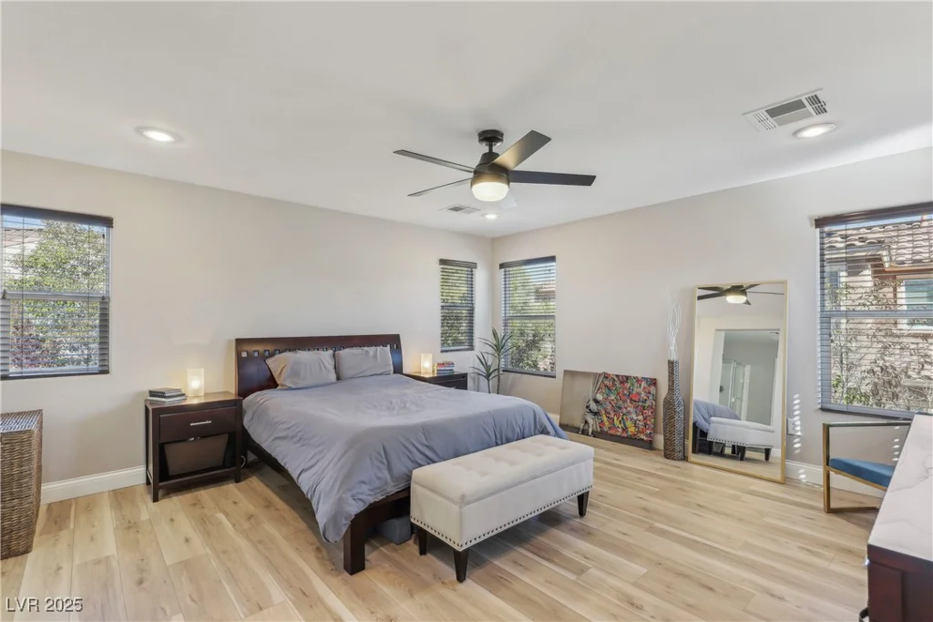 605 Bachelor Button, Las Vegas, NV 89138
