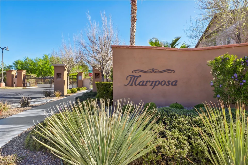 605 Bachelor Button, Las Vegas, NV 89138