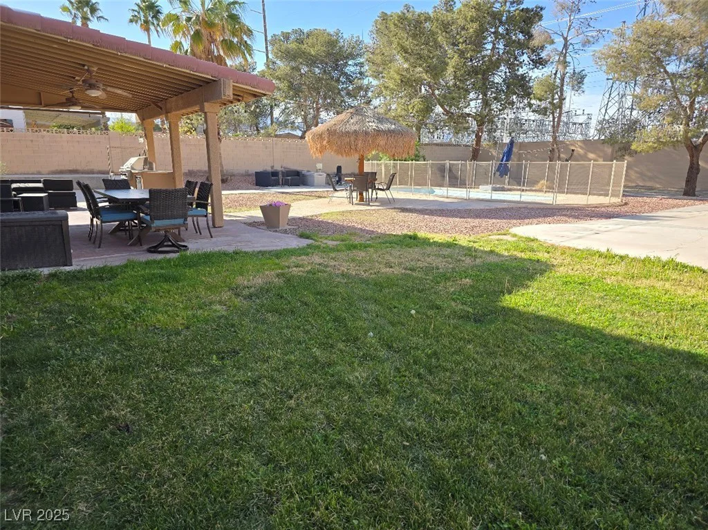 8504 Soneto, Las Vegas, NV 89117