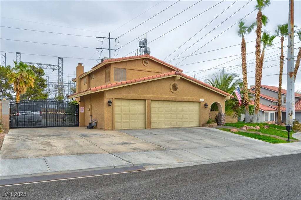 8504 Soneto, Las Vegas, NV 89117