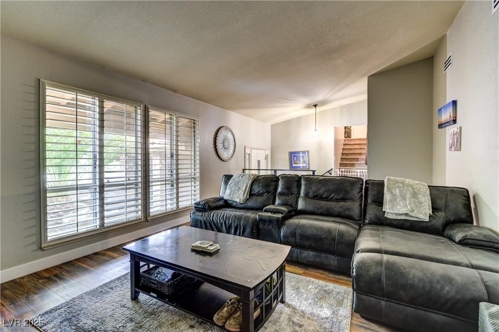 8504 Soneto, Las Vegas, NV 89117