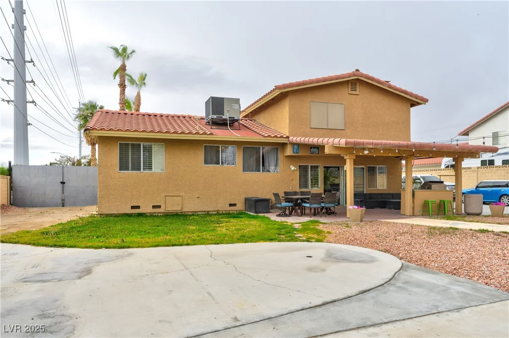 8504 Soneto, Las Vegas, NV 89117