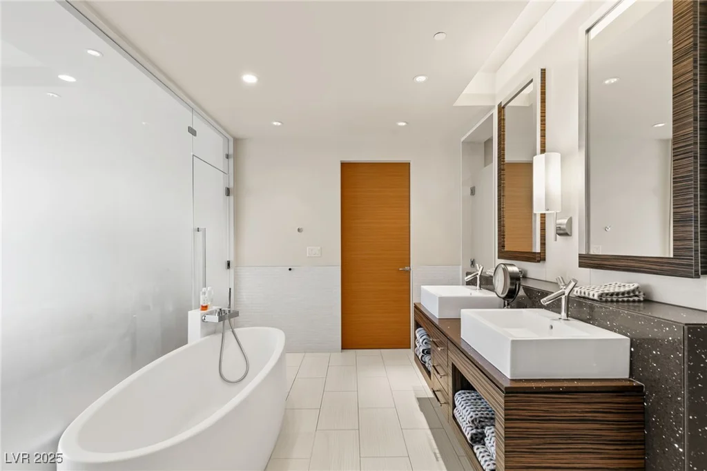 3750 Las Vegas, Las Vegas, NV 89158