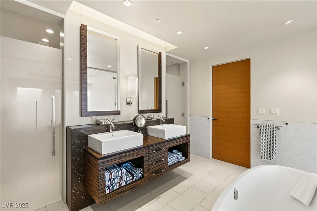 3750 Las Vegas, Las Vegas, NV 89158