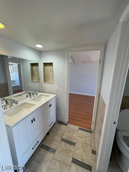 4037 Chalfont, Las Vegas, NV 89121