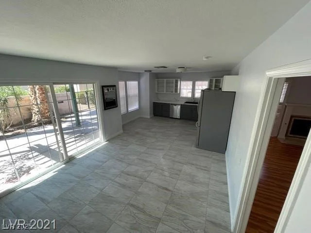 4037 Chalfont, Las Vegas, NV 89121