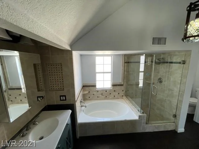 4037 Chalfont, Las Vegas, NV 89121