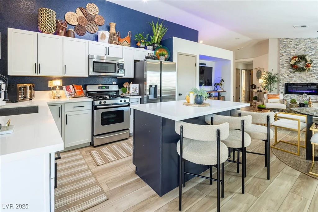 5317 Clover Blossom, North Las Vegas, NV 89031