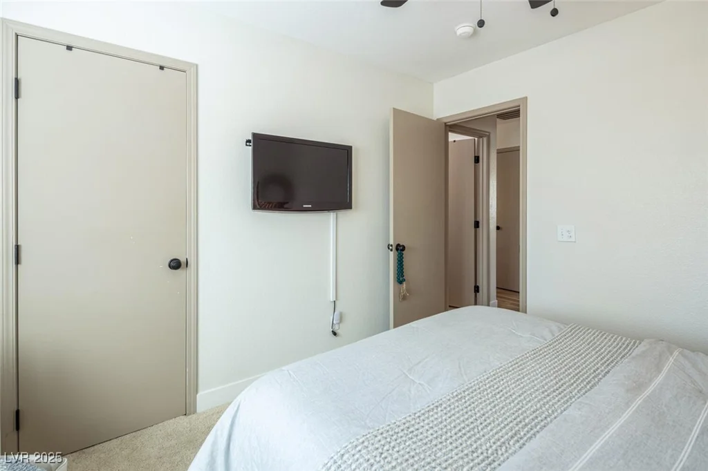 5317 Clover Blossom, North Las Vegas, NV 89031