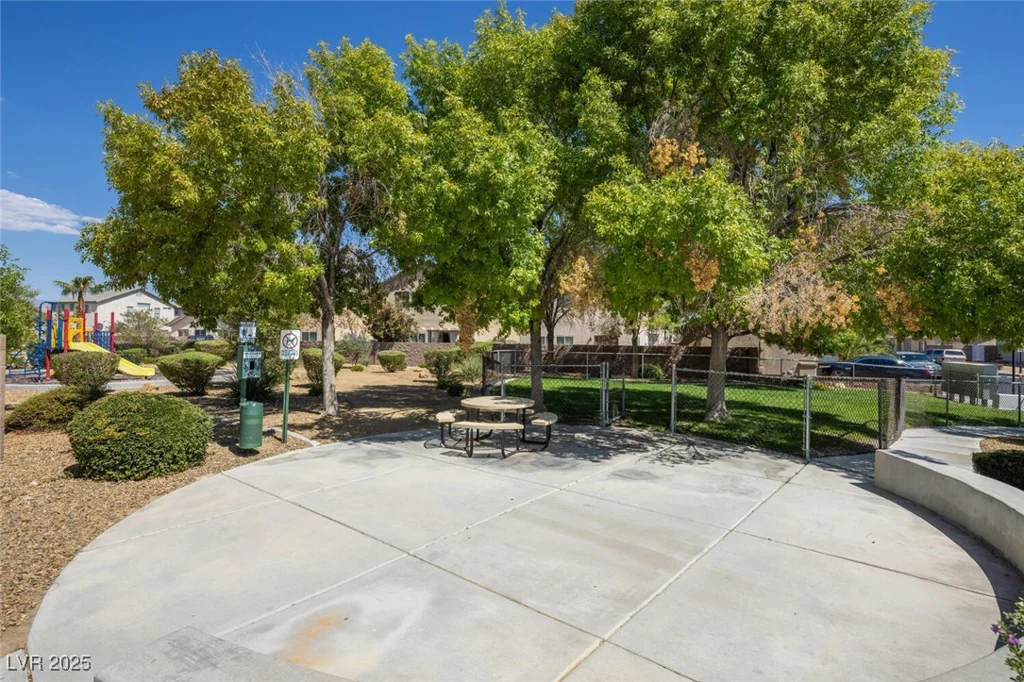 5317 Clover Blossom, North Las Vegas, NV 89031