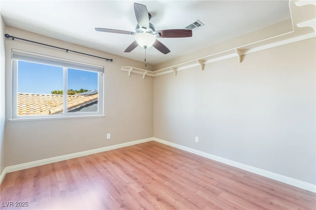 950 Eagle Mountain, Las Vegas, NV 89123