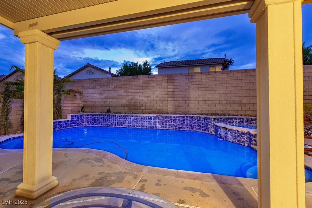 3043 Jacaranda, Las Vegas, NV 89117