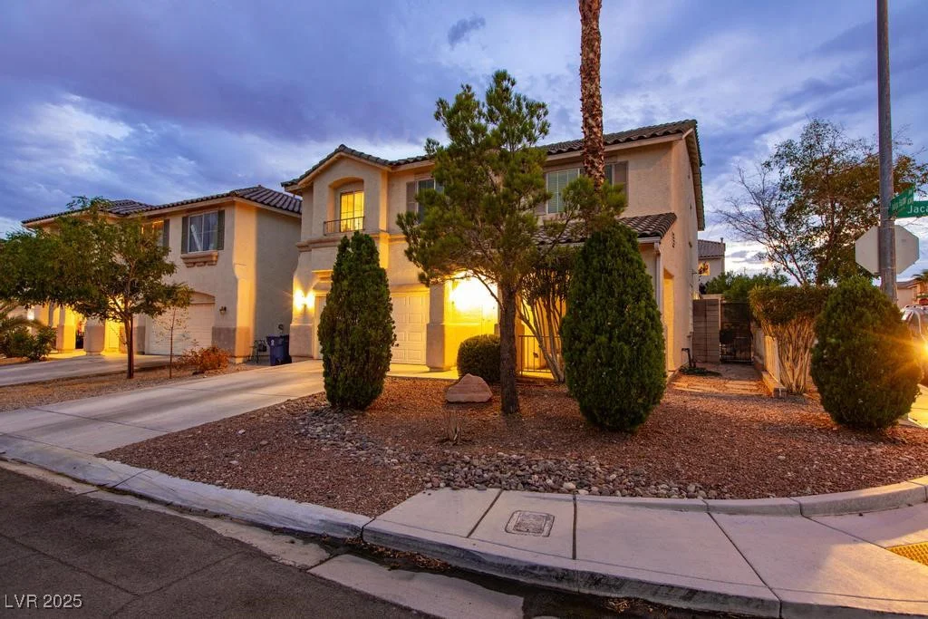 3043 Jacaranda, Las Vegas, NV 89117