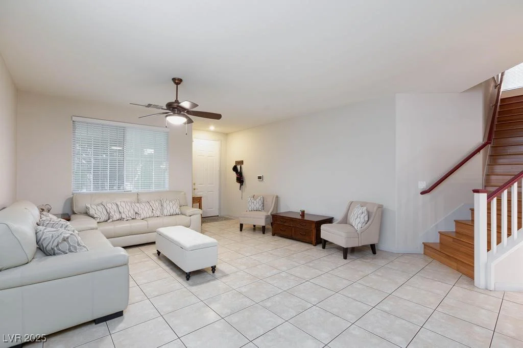 3043 Jacaranda, Las Vegas, NV 89117