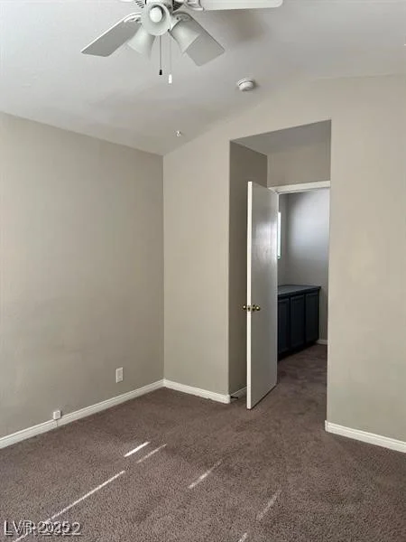 6532 Moon Roses, Las Vegas, NV 89108