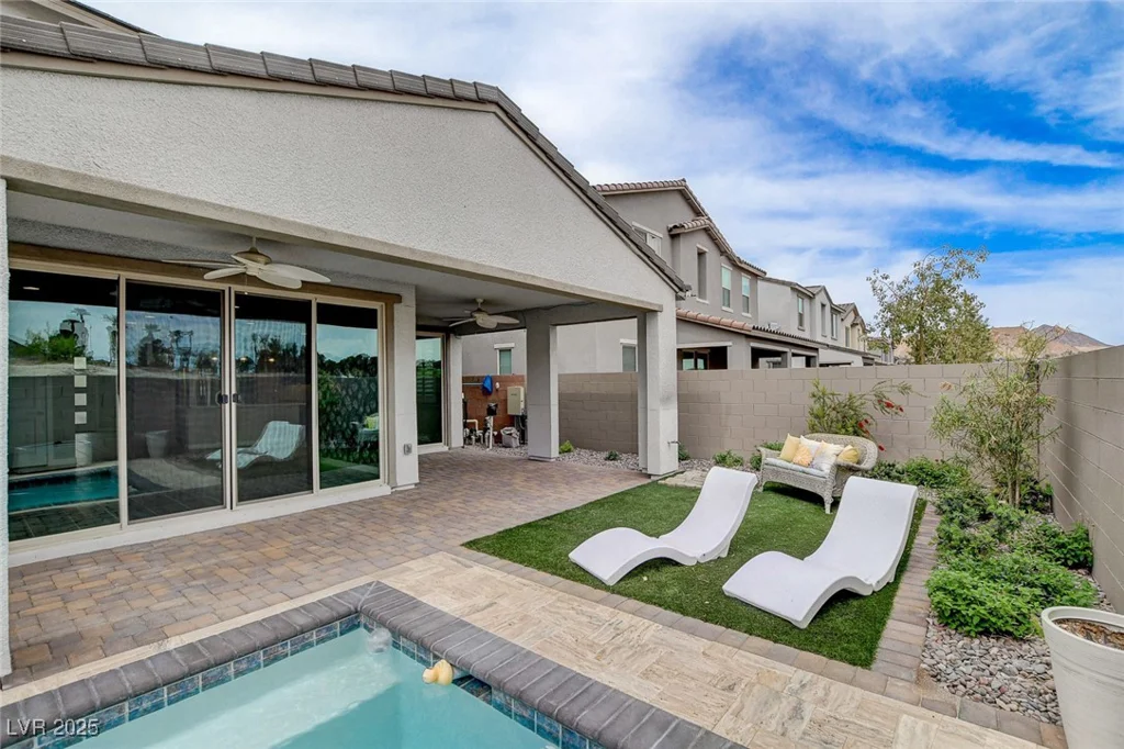 6 Lilla Rosa, Henderson, NV 89011