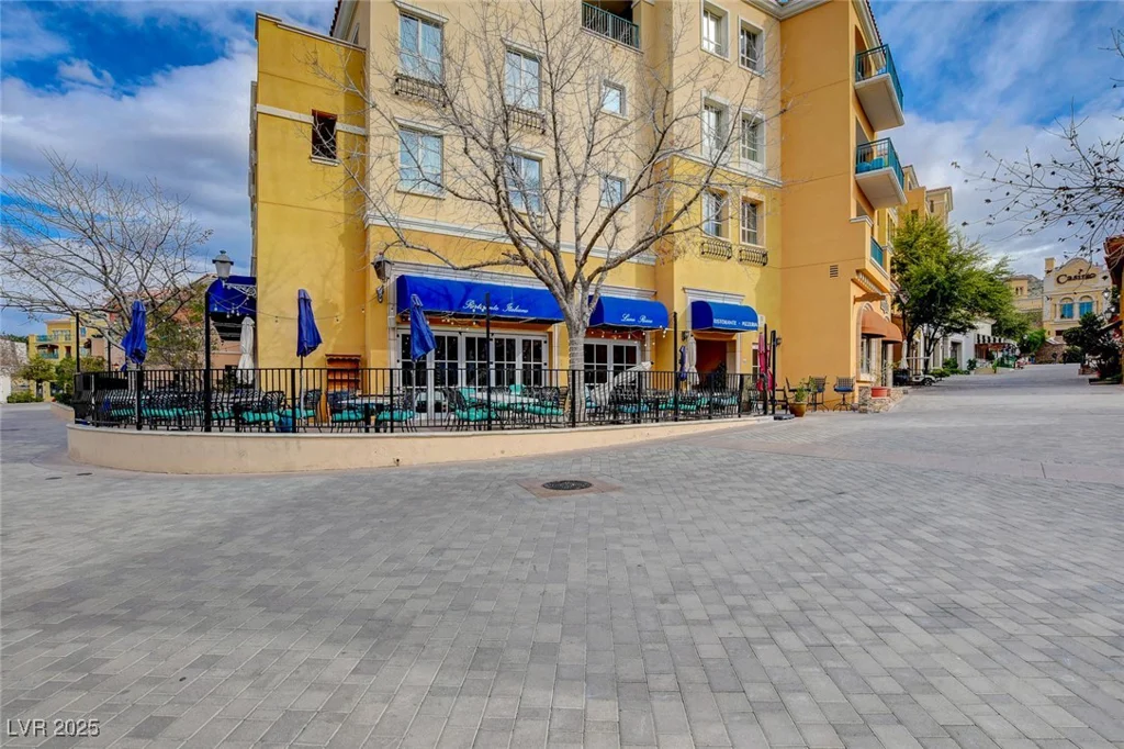 6 Lilla Rosa, Henderson, NV 89011