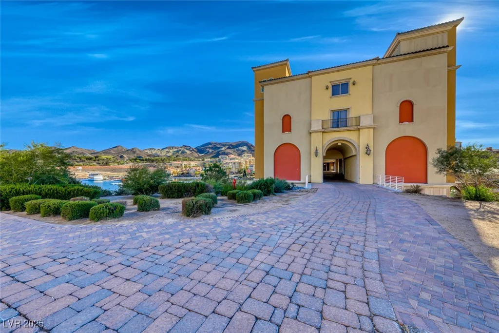 6 Lilla Rosa, Henderson, NV 89011