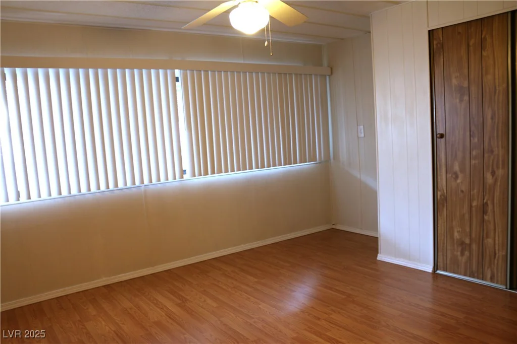 4633 Royal Ridge, Las Vegas, NV 89103