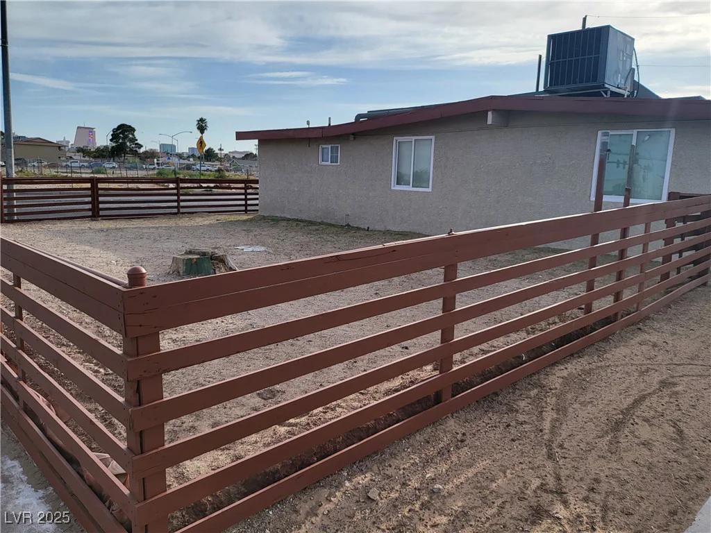 310 Lake Mead, North Las Vegas, NV 89030