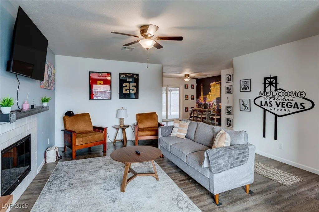 117 Saint Albans, Henderson, NV 89015