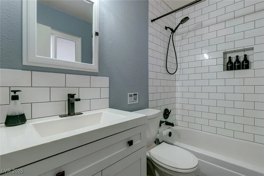 117 Saint Albans, Henderson, NV 89015