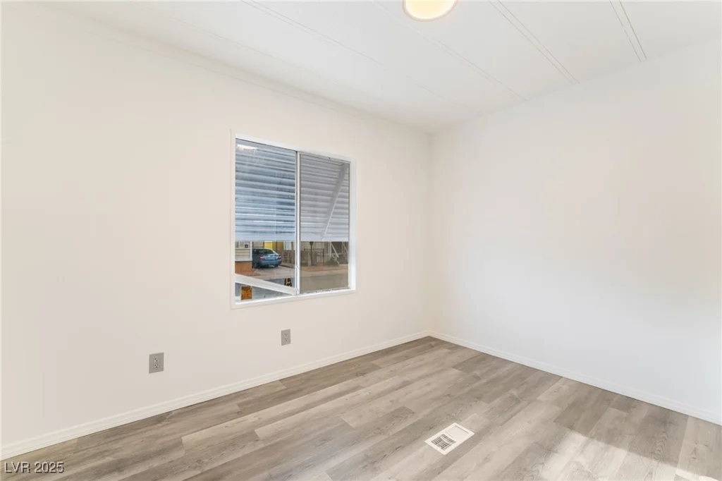 3540 Estes Park, Las Vegas, NV 89122