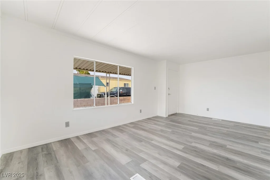 3540 Estes Park, Las Vegas, NV 89122