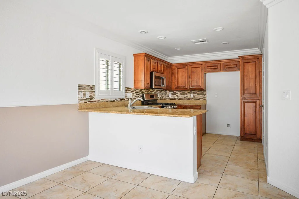 6476 Ness Gardens, Las Vegas, NV 89122