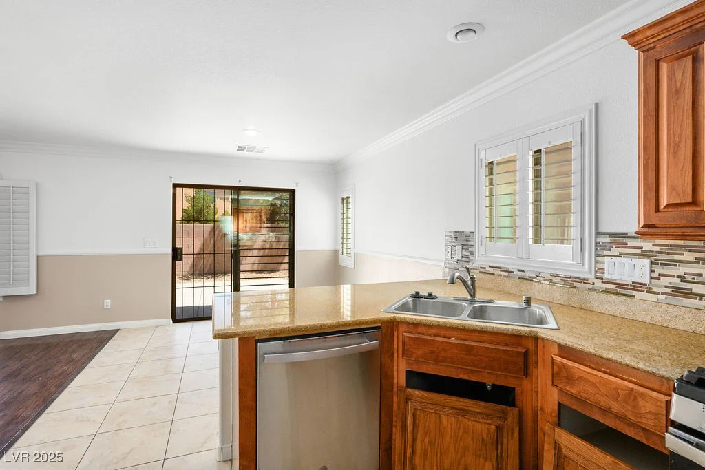 6476 Ness Gardens, Las Vegas, NV 89122