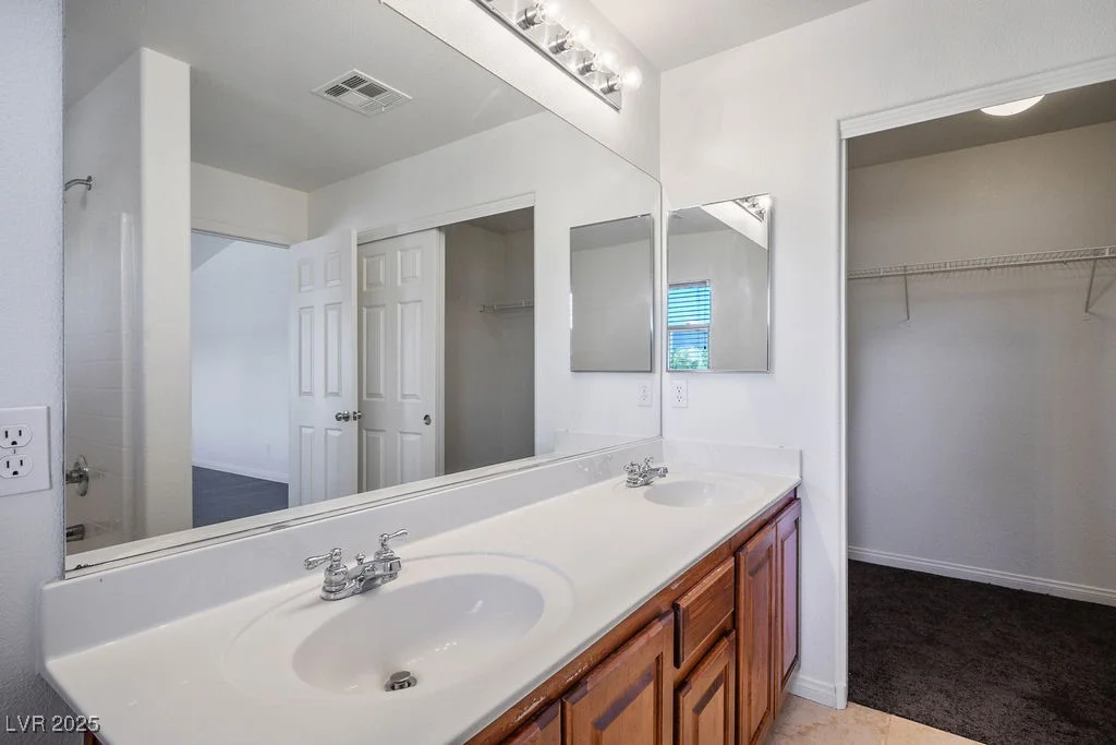 6476 Ness Gardens, Las Vegas, NV 89122