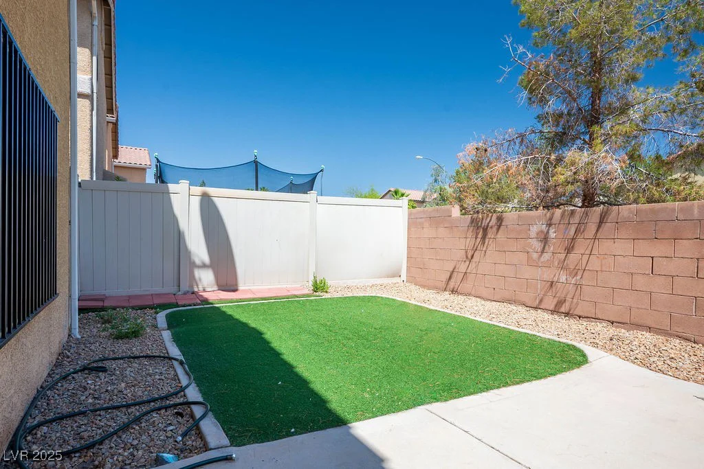 6476 Ness Gardens, Las Vegas, NV 89122